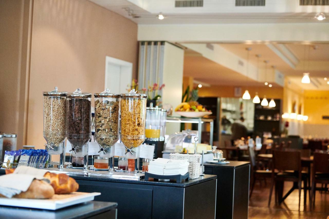 Hotel Restaurant Holiday Thun Buitenkant foto