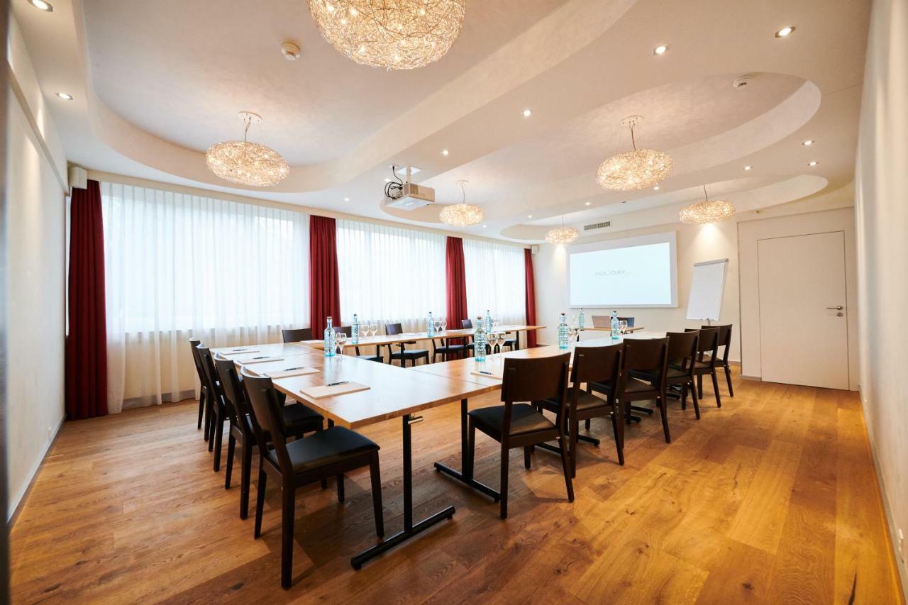 Hotel Restaurant Holiday Thun Buitenkant foto