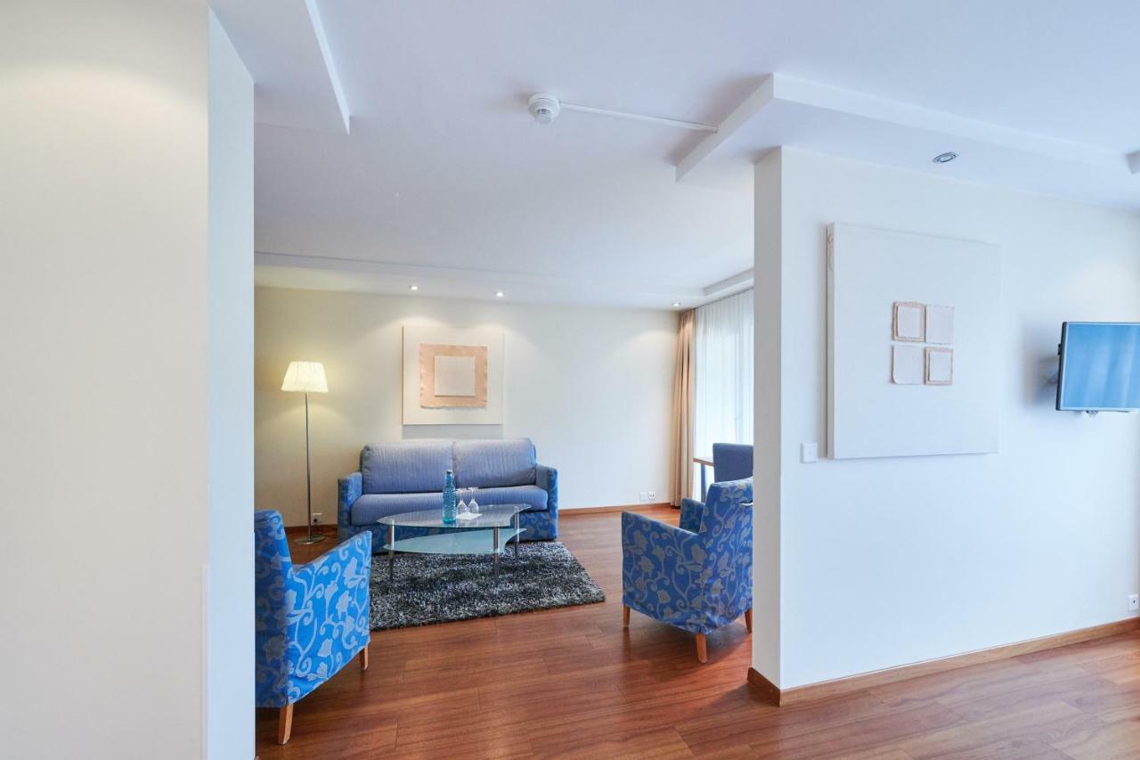 Hotel Restaurant Holiday Thun Buitenkant foto